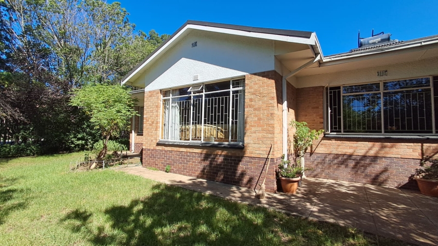 5 Bedroom Property for Sale in Parys Free State